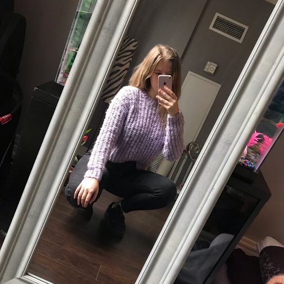 Forever 21 Sweaters - ⭐️ 3/50$ Light purple FOREVER 21 sweater